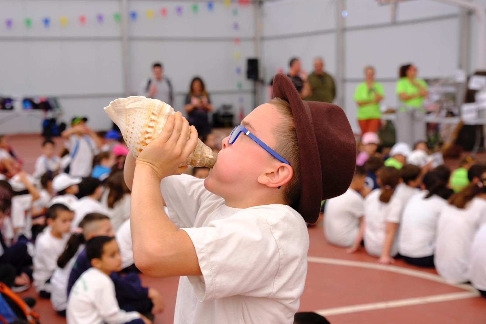 Más de 300 estudiantes conocen la vida rural