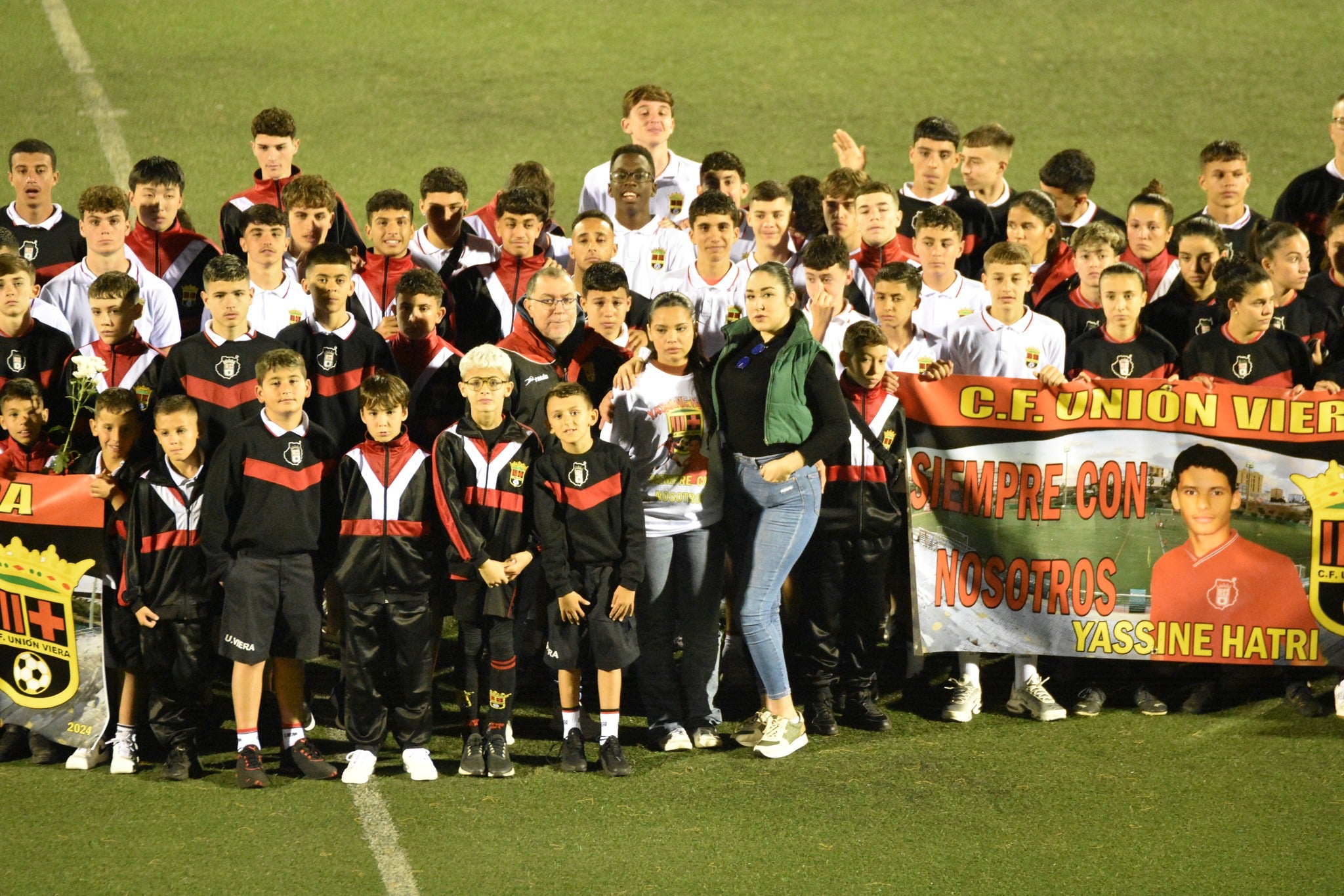 Lágrimas, emoción y apoyo para la familia de Yassine