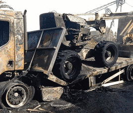 Un camión arde en Santa Brígida.