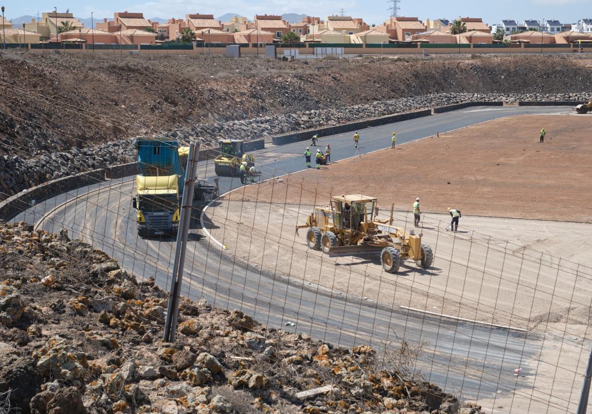 Estado actual de las obras en la parte alta de Corralejo, en la zona conocida como Parque Natural de Corralejo (Geafond).