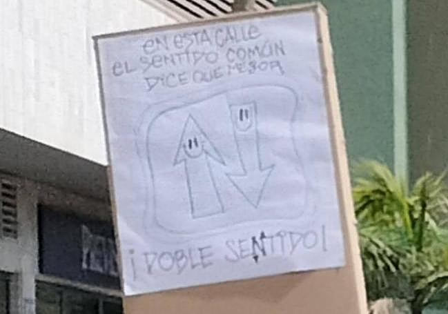 Uno de los carteles de las movilizaciones.