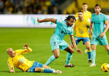 Sandro y Jules Koundé, en la primera vuelta.