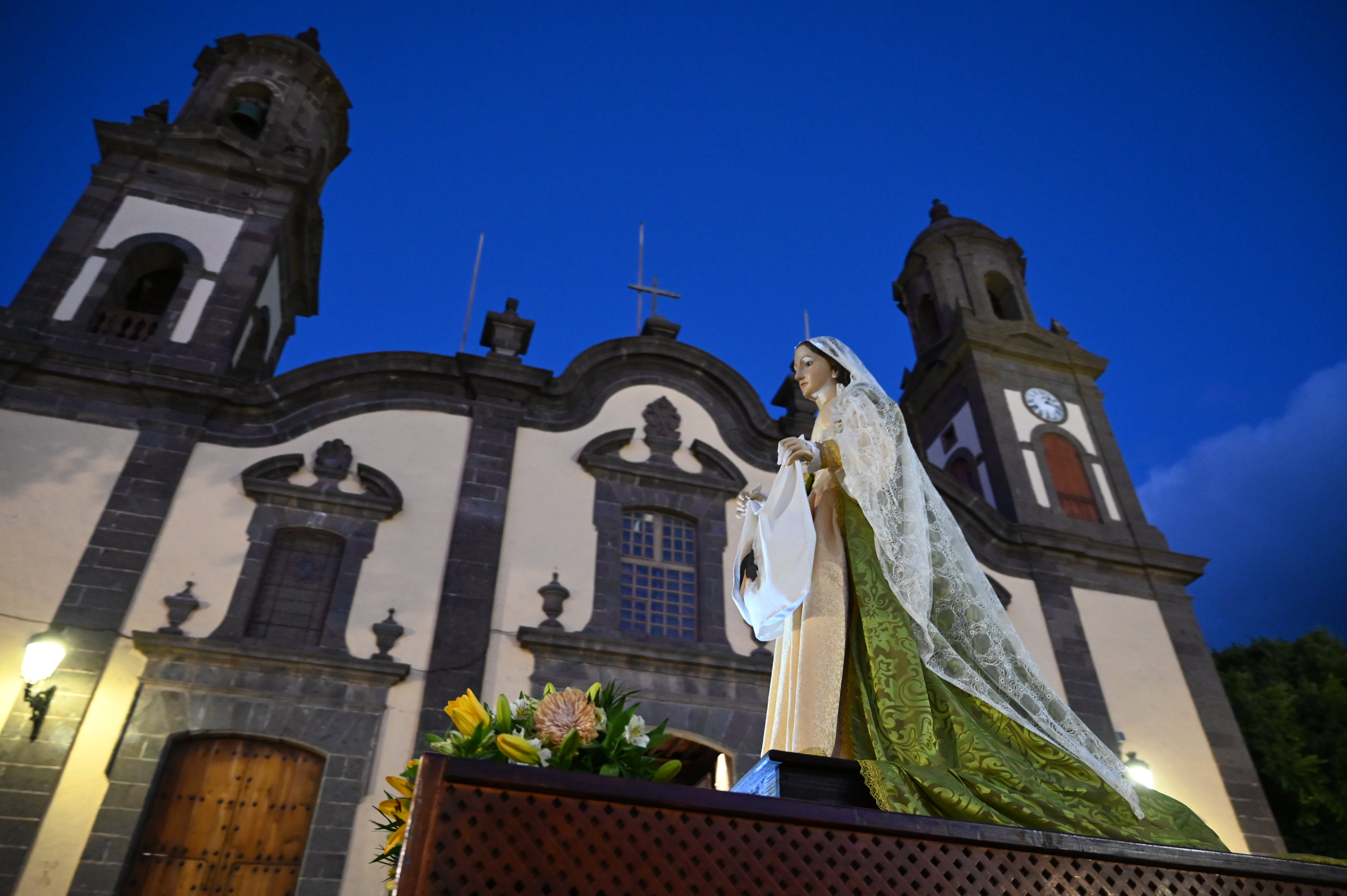 Procesión Magna del Viernes Santo en Santa María de Guía, en imágenes