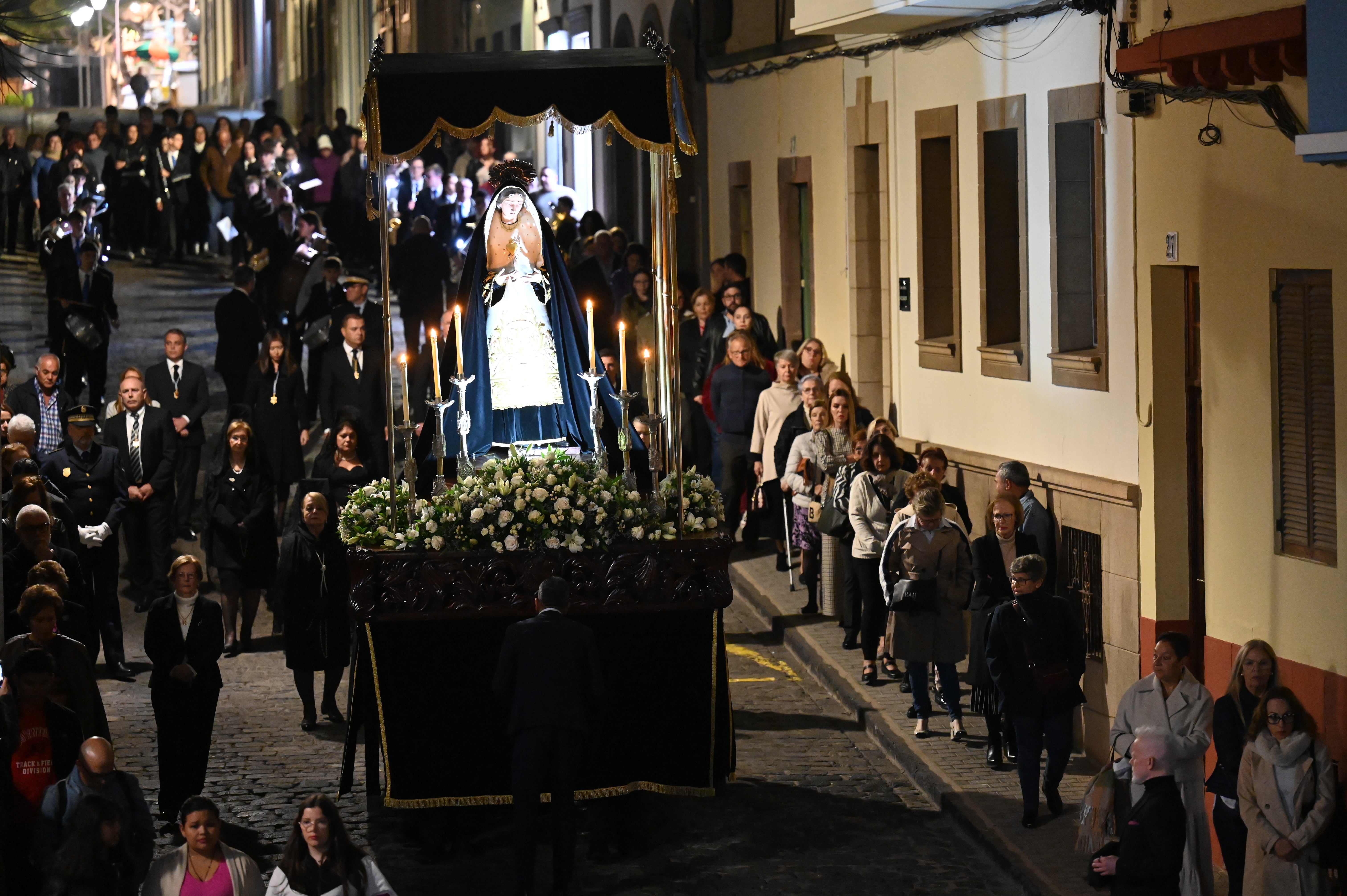 Procesión Magna del Viernes Santo en Santa María de Guía, en imágenes
