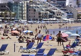 Imagen de la playa de Las Canteras.