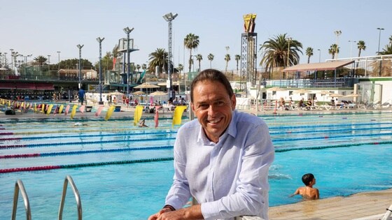 Antonio Santana posa sonriente en las instalaciones del CN Metropole.