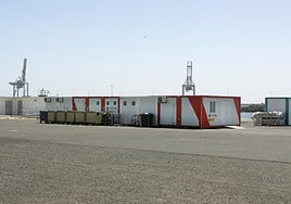 Vista de la explanada en el muelle de Naos.