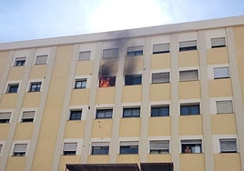 Imágenes de la vivienda afectada por el fuego.