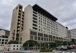 Fachada del hospital Insular.