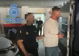 Imagen de archivo de una detención por parte de la Policía Nacional.