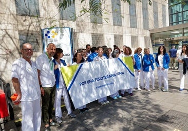 Los fisioterapeutas exigen en la calle mediar en la receta deportiva