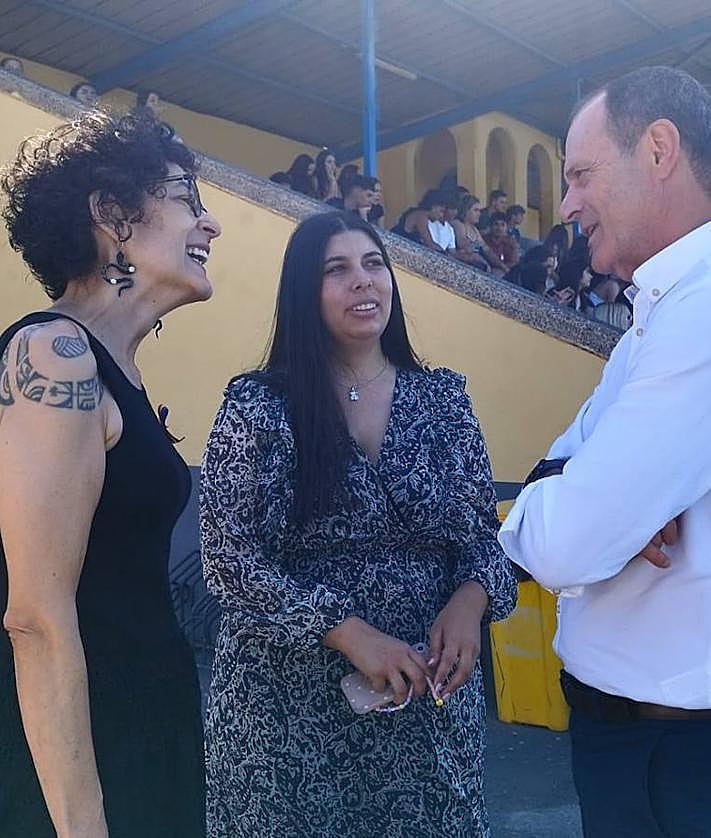 Imagen secundaria 2 - Cruce de Arinaga se convirtió por un día en un gran centro de Secundaria