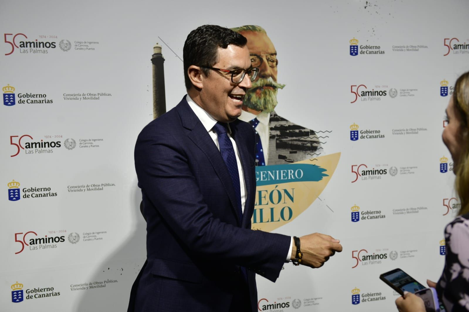 Reconocimientos bajo el sello de León y Castillo