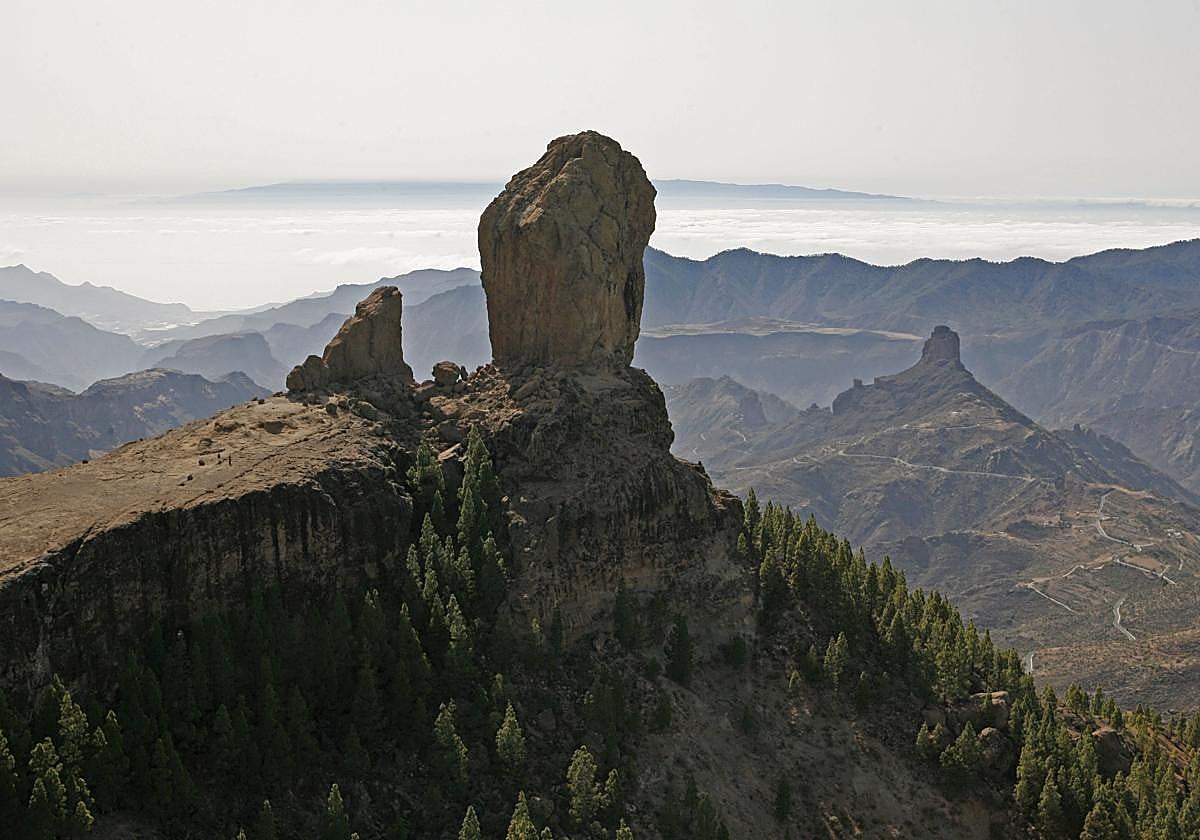 El Cabildo limitará los accesos al Roque Nublo
