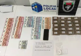 Dinero en efectivo y droga incautada por parte de la Policía Local de San Bartolomé.