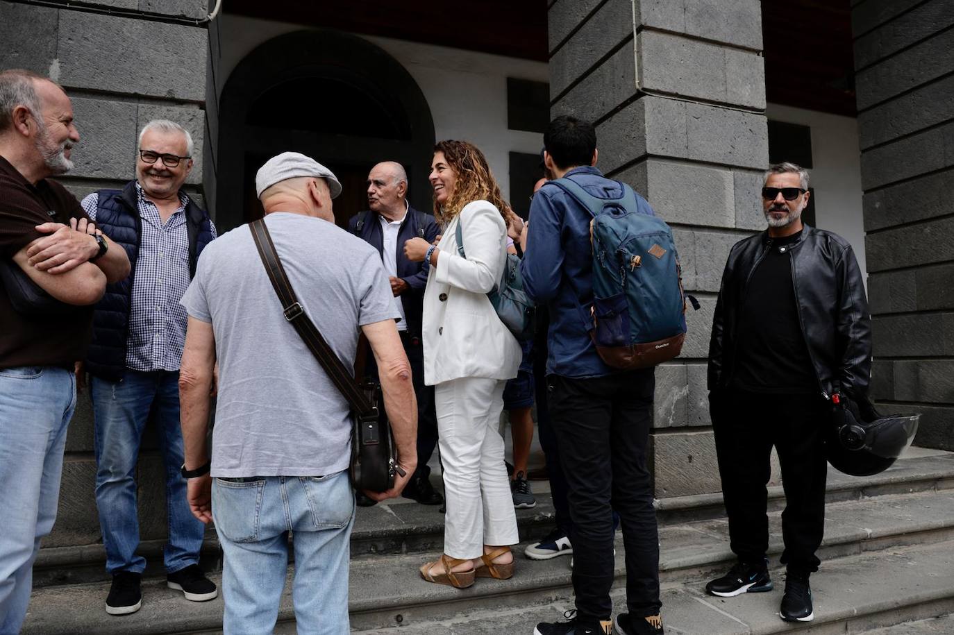 Concentración vecinos de La Isleta en Santa Ana