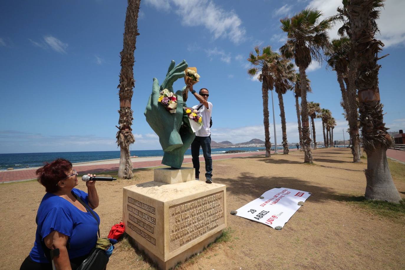 Homenaje a los fallecidos en la tragedia de El Rincón