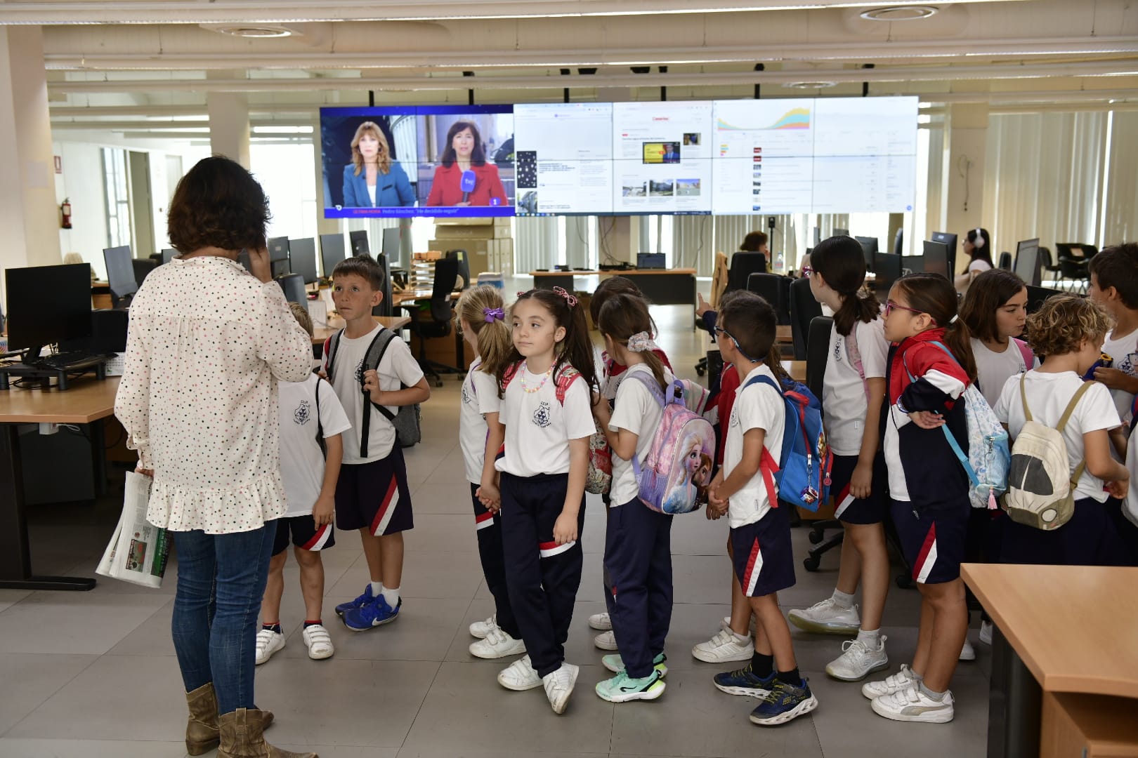 Las imágenes de la visita del CEIP Santa Bárbara a CANARIAS7