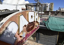 Foto de archivo del estado de abandono del Metro.