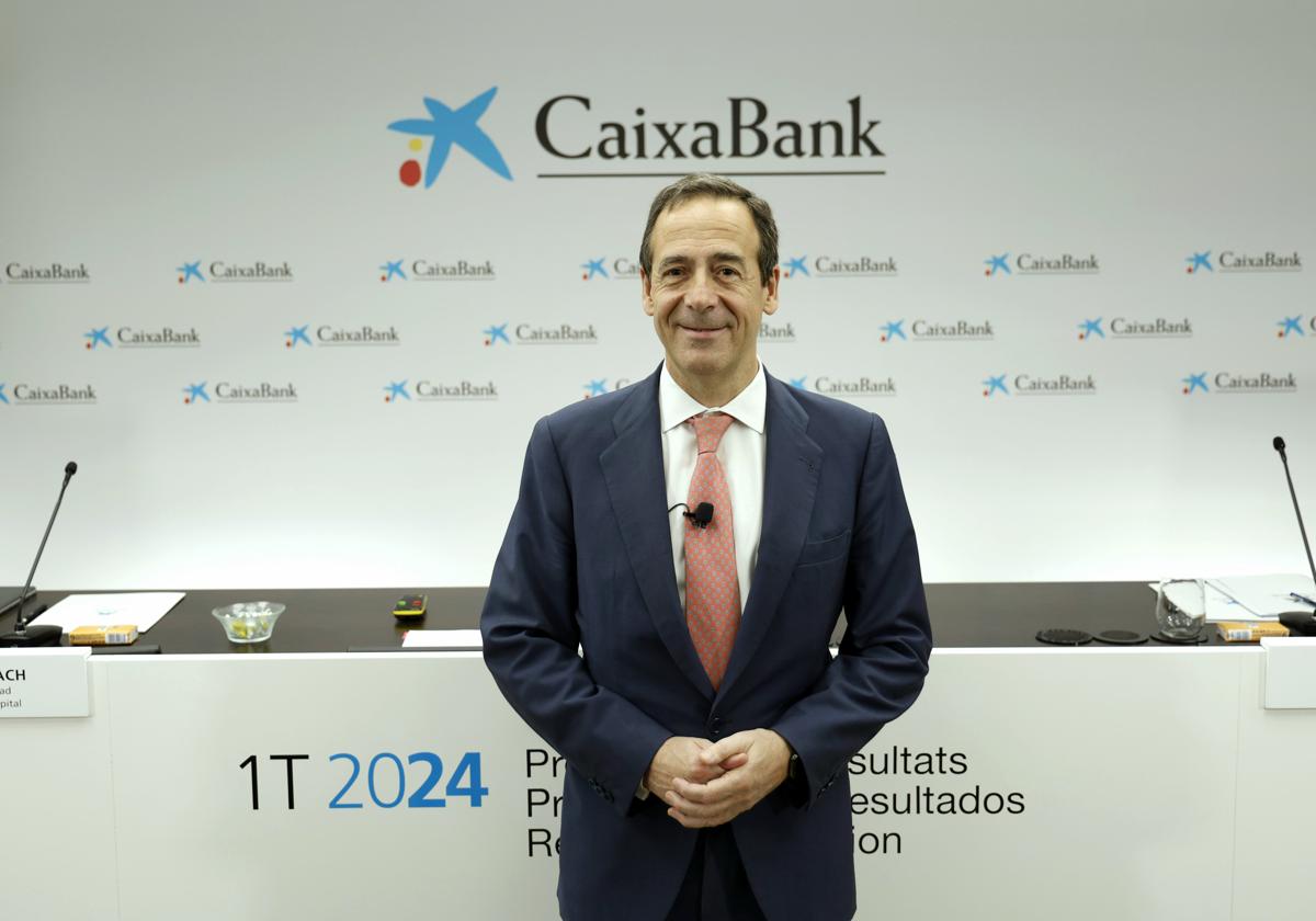 Gonzalo Gortázar, consejero delegado de CaixaBank, en la presentación de resultados del primer trimestre de 2024.