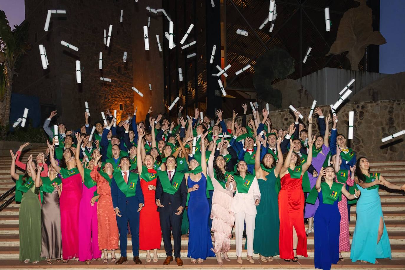 Inspiración y futuro en el acto de graduación de la promoción XLII del colegio Heidelberg