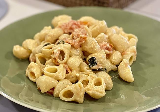 Delicioso plato de pasta