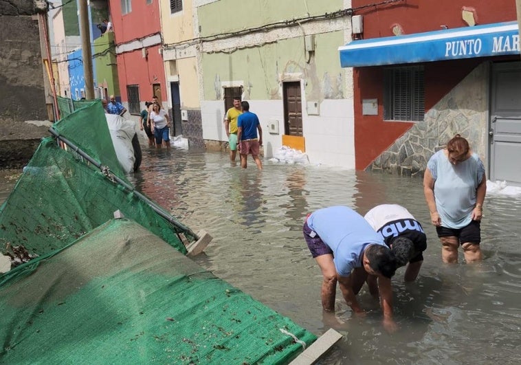 Inundación de San Cristóbal por las mareas de abril.