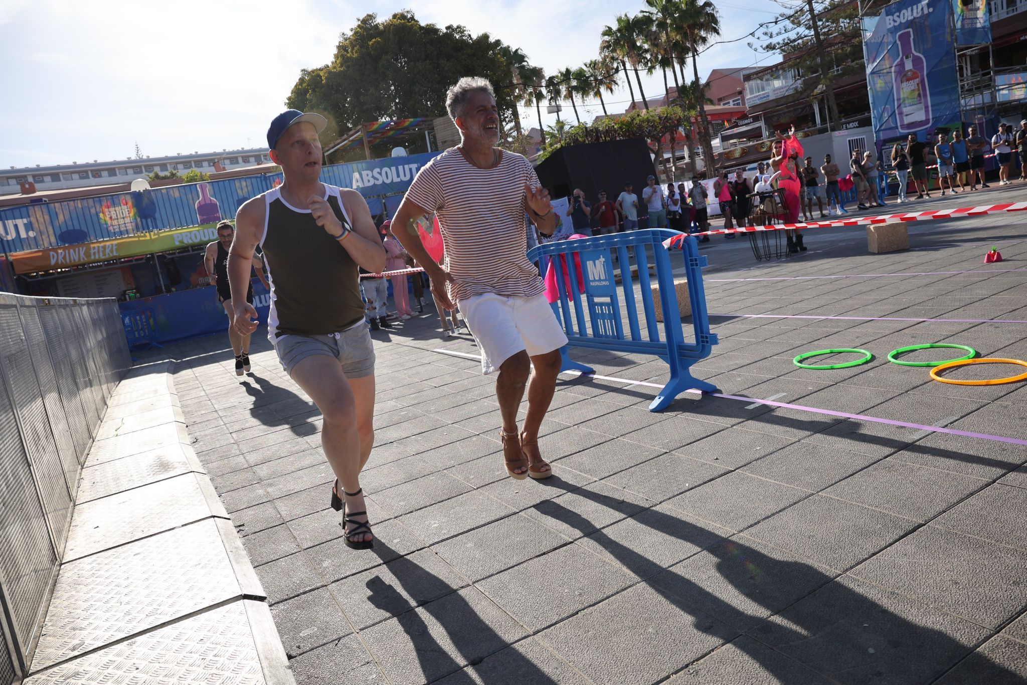 La carrera de tacones de Maspalomas Pride, en imágenes