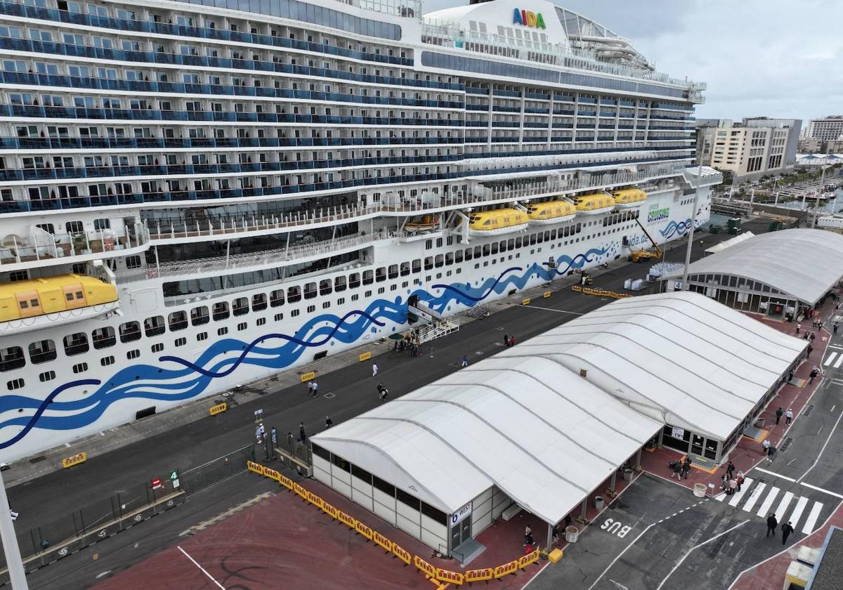 Imagen de archivo de un crucero en el Muelle de Santa Catalina.