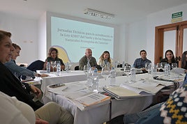 Las jornadas técnicas para la actualización de la Ley del Suelo comenzaron ayer en El Hierro.