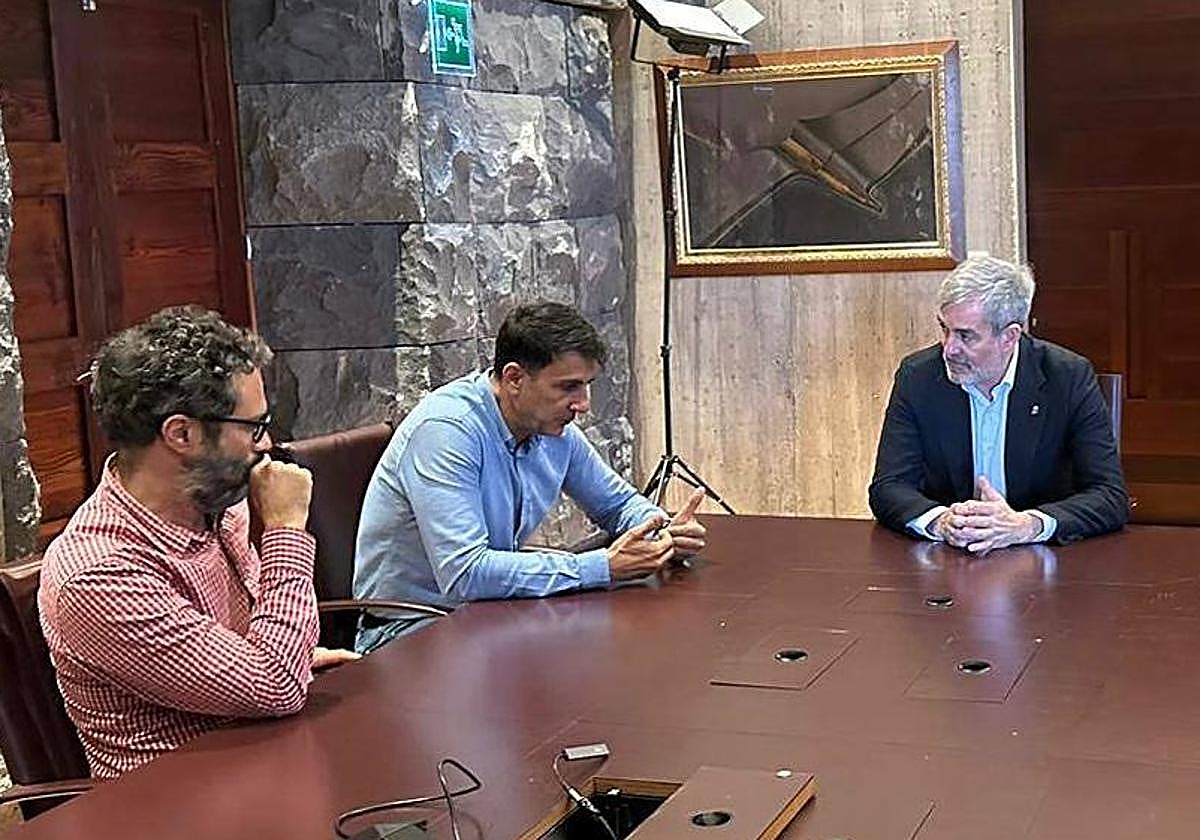 Imagen de la reunión mantenida entre UGT Servicios Públicos y el Gobierno de Canarias.