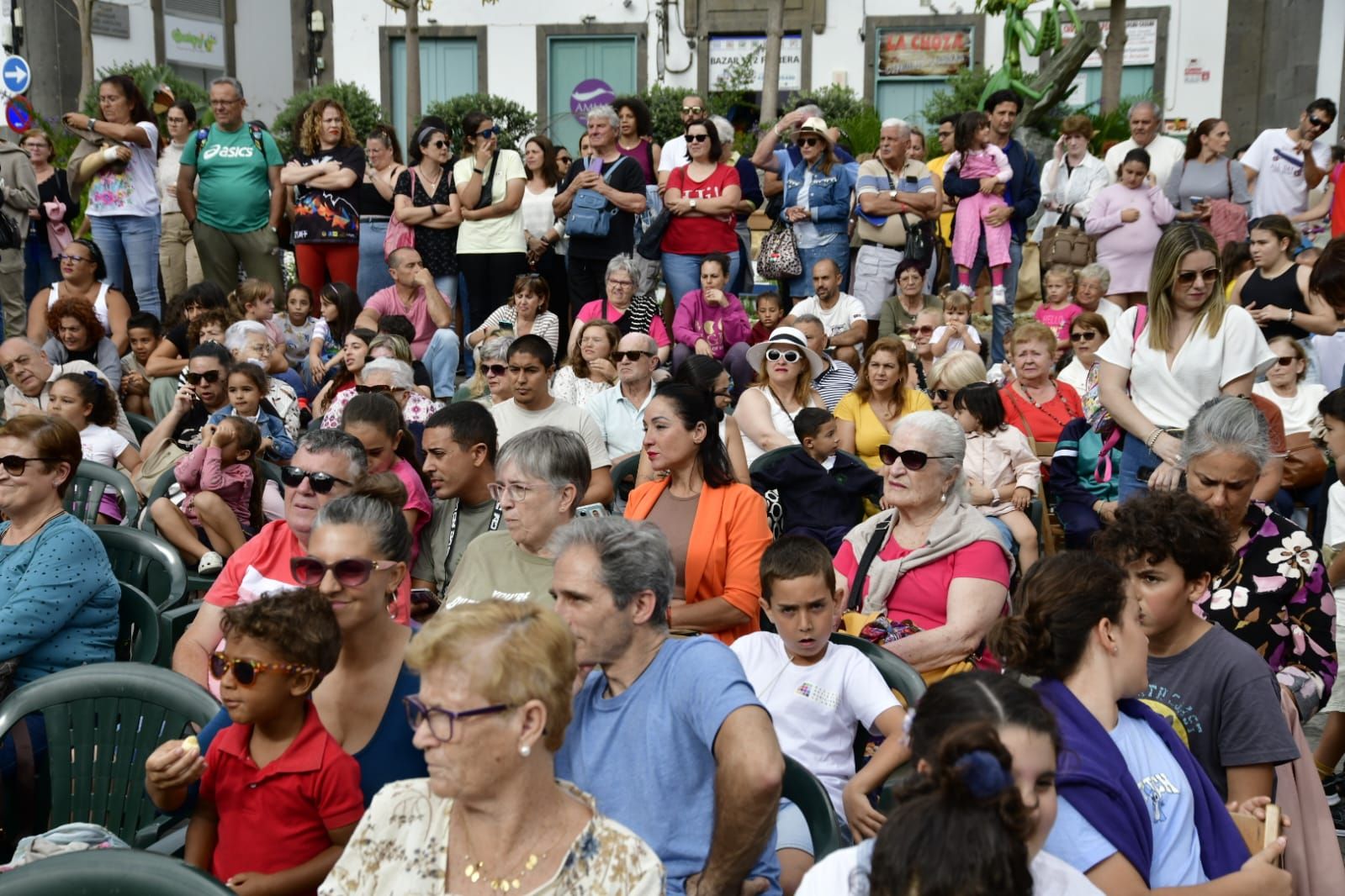 Arucas ya presume de piedra y flor