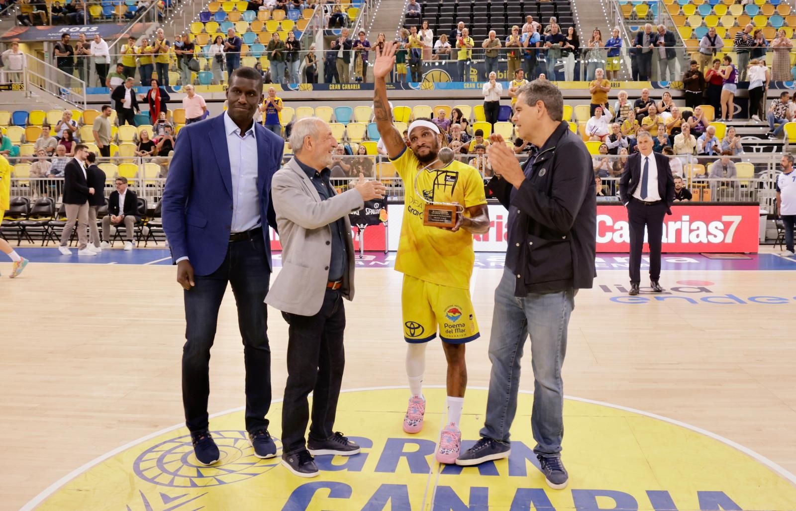 Entrega del Premio CANARIAS7 Pepe-Moriana 2024