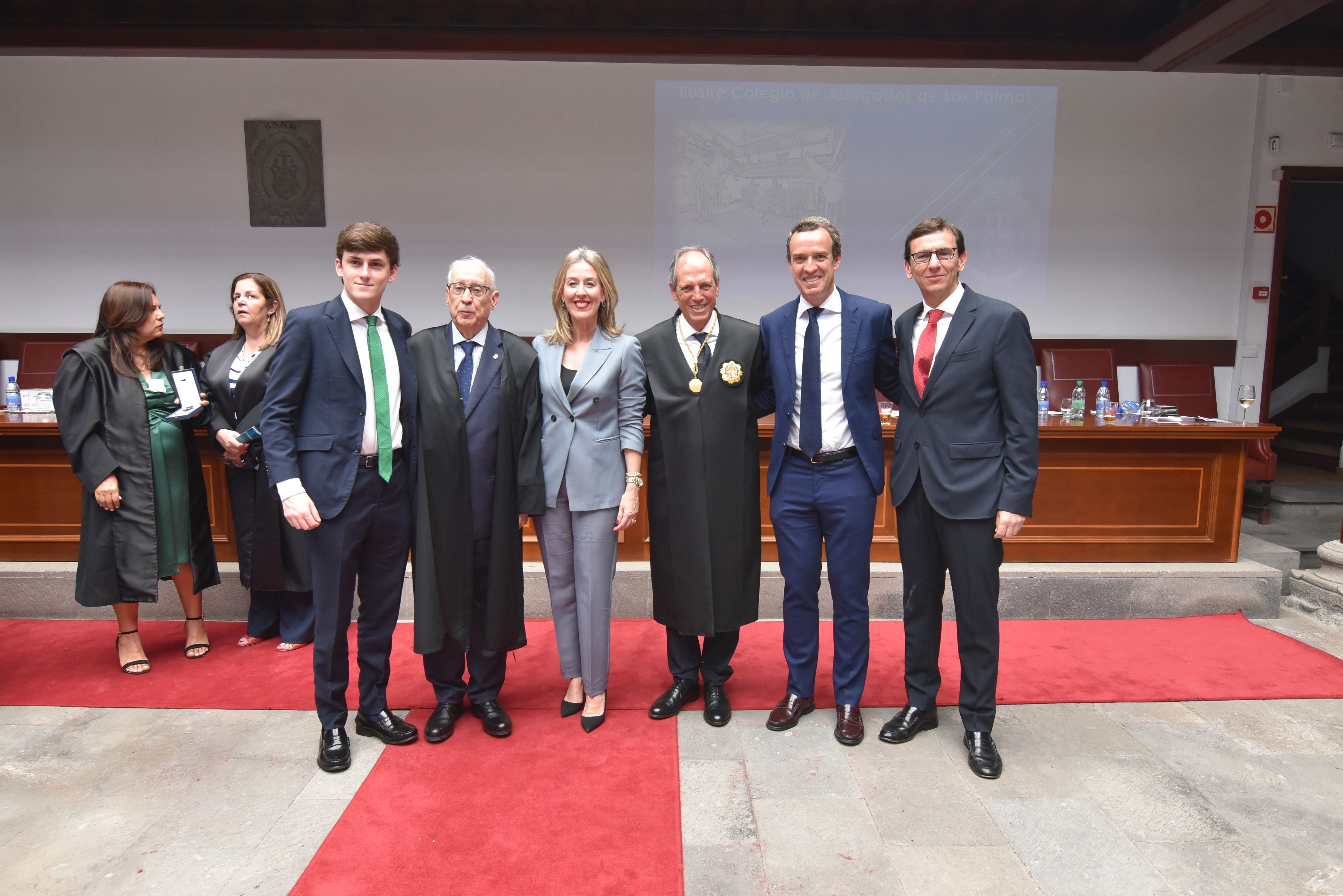Veteranos y noveles en el Colegio de Abogados de Las Palmas