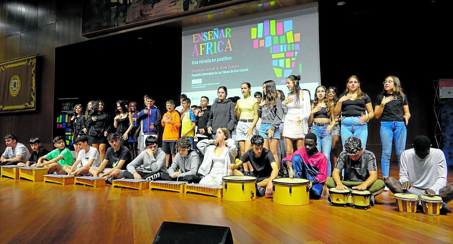 Jóvenes del IES Francisco Hernández Monzón.