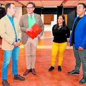 De izquierda a derecha, Adrián Santana, Tilma Kuttenkeuler, Maite Robaina y Rubén Sánchez Araña, este lunes en el Auditorio Alfredo Kraus.