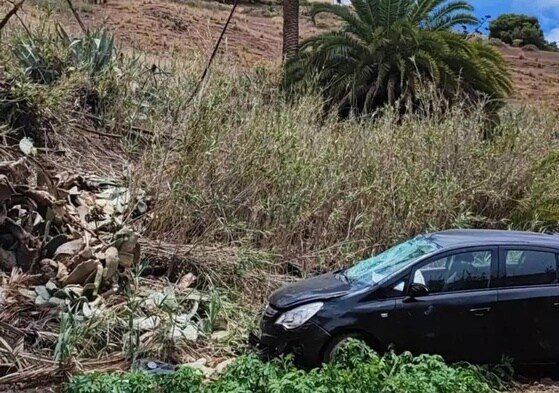 Imagen del vehículo accidentado en el Valle de San Roque (Valsequillo).