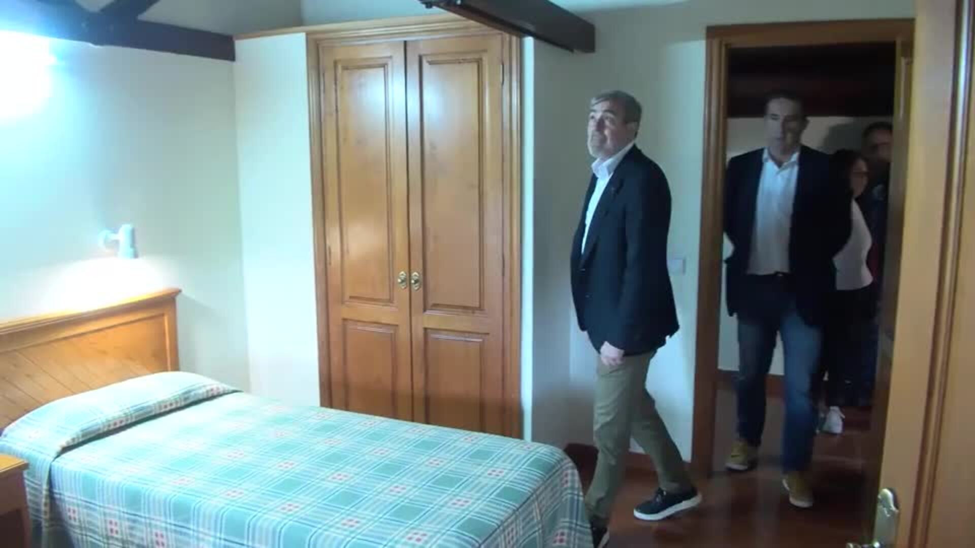 Fernando Clavijo conoce el proyecto Espacio Verode de la Asociación Incluye