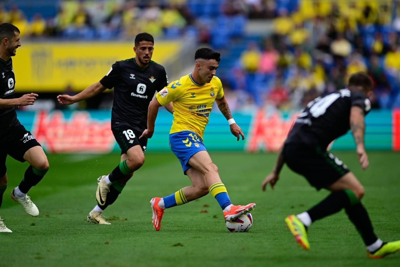 El encuentro entre Las Palmas y el Betis, en imágenes