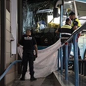 «Cuando abrió los ojos ya estaba debajo de la guagua»