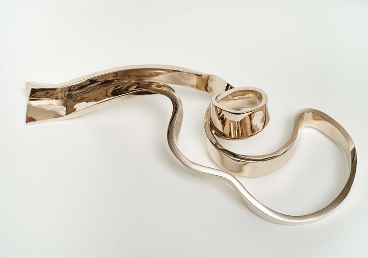 'Homenaje a la música IV' (Premio Internacional del cante de las minas, 2010), de Martín Chirino, presente en la exposición del Castillo de la Luz.