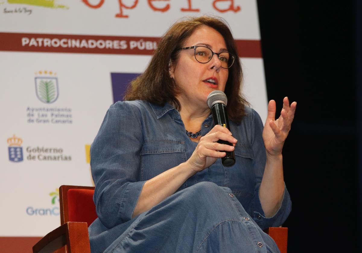 «El escenario es la vida para mí, cuando sea algo aburrido lo abandonaré»