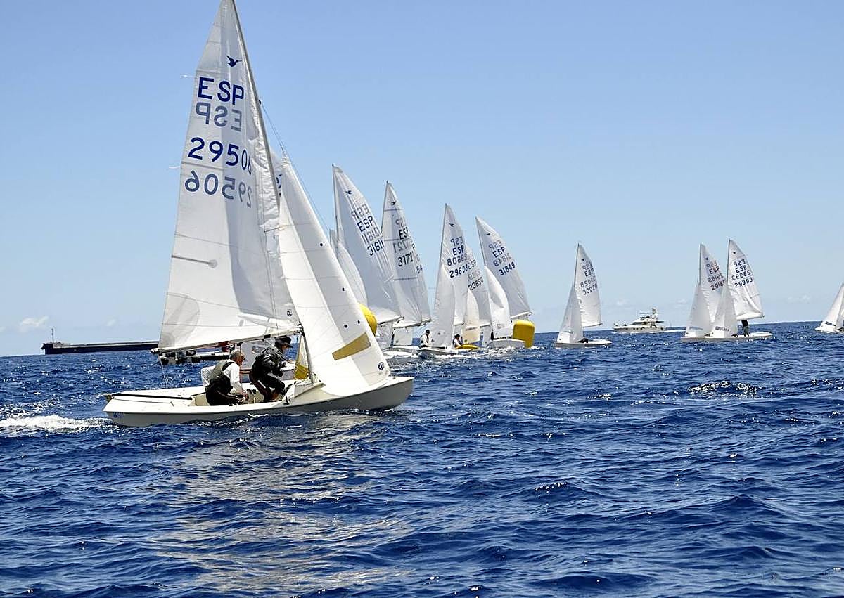 Imagen secundaria 1 - Cuatro oros para el RCNGC en los campeonatos de Canarias de la clase Snipe e ILCA 6