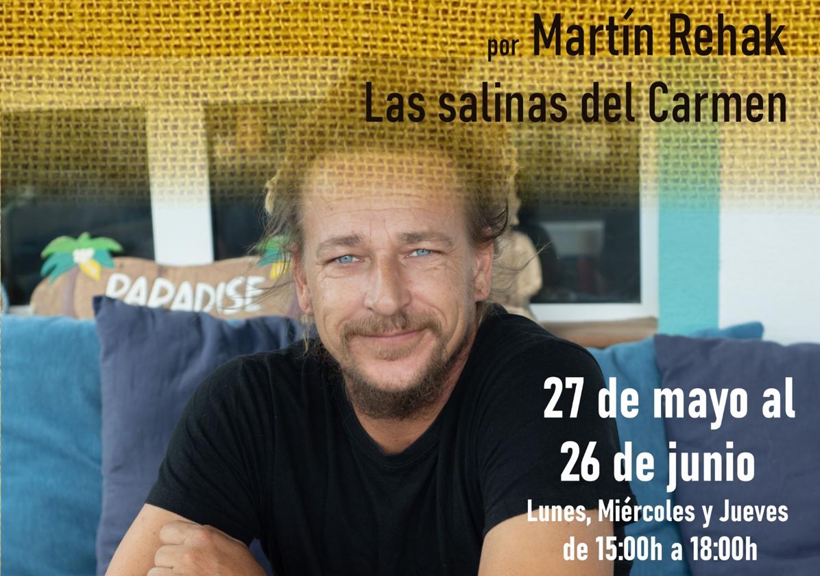 Martín Rehak, artesano del macramé.