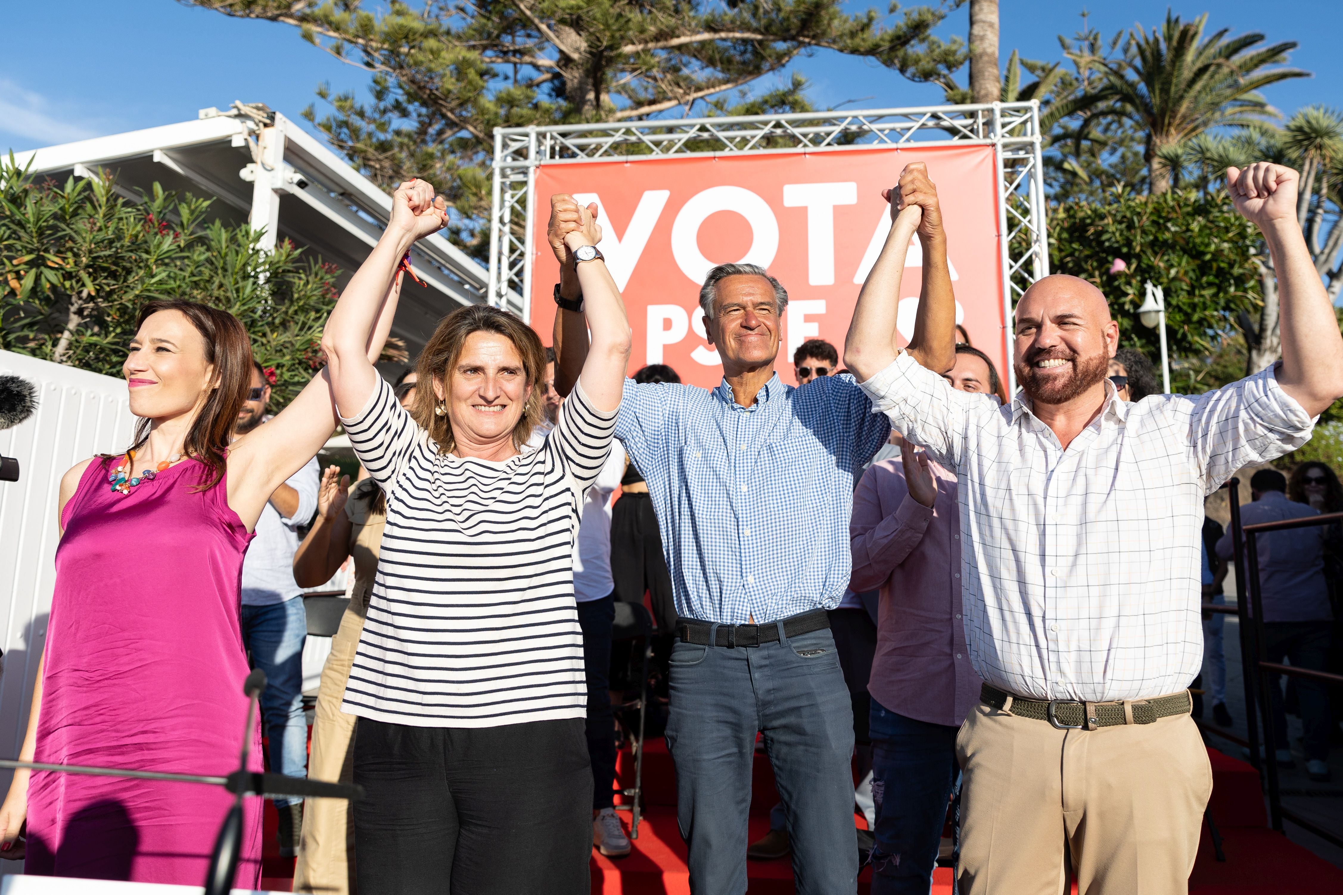 Teresa Ribera participa en un acto de campaña en Tenerife