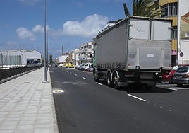 La vía de la Recta de Los Tarahales quedó abierta este lunes al tráfico.