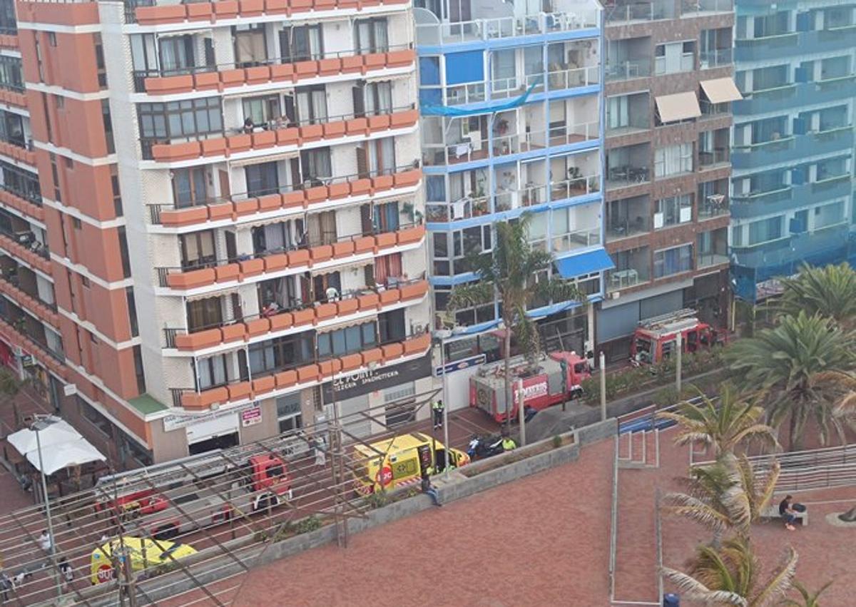 Cuatro Personas Asistidas Por Inhalación De Humo Tras El Incendio En Una Vivienda De La Capital 9927