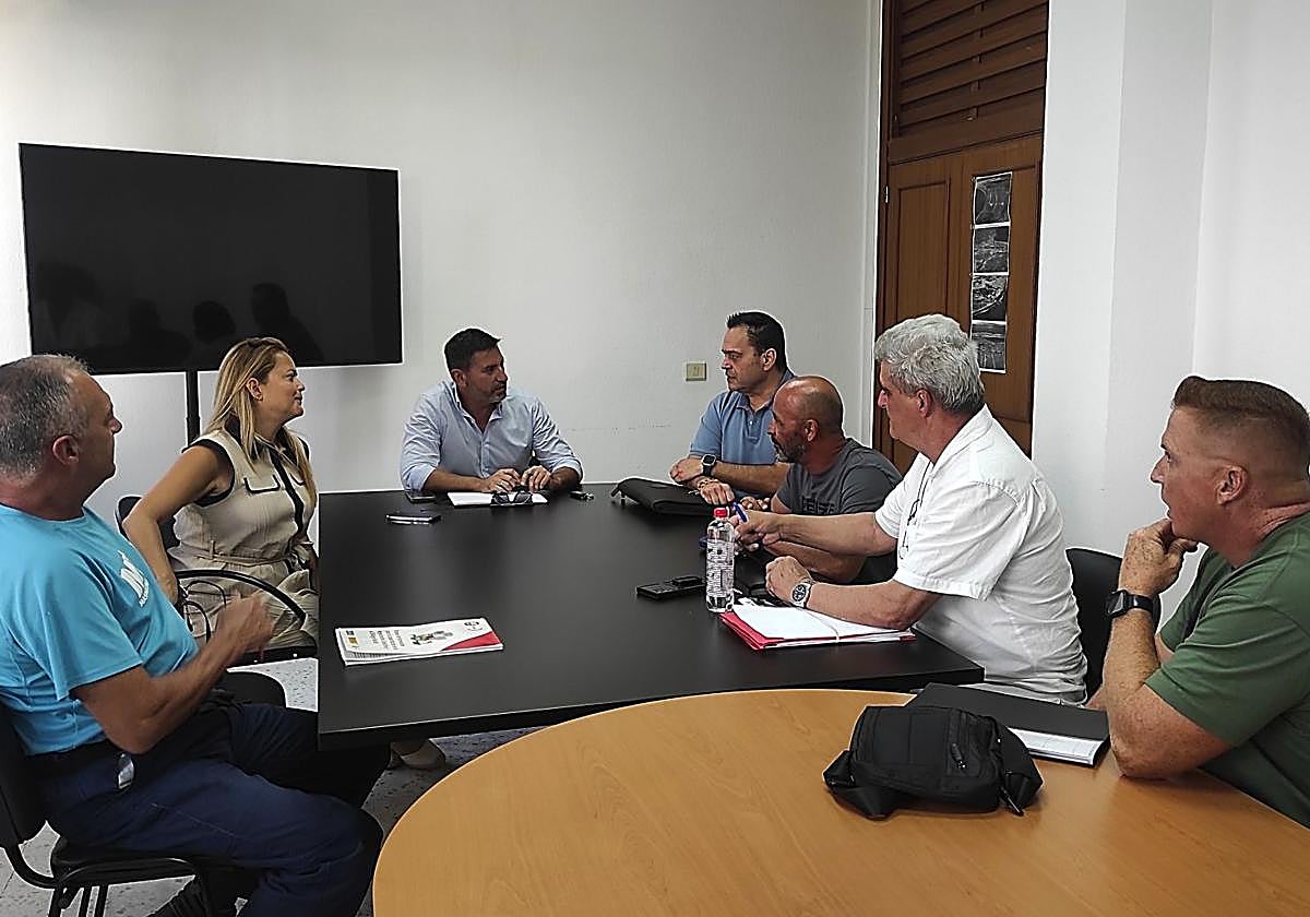 San Bartolomé insta a Perfaler y a los hamaqueros a presentar el principio de acuerdo que pactaron