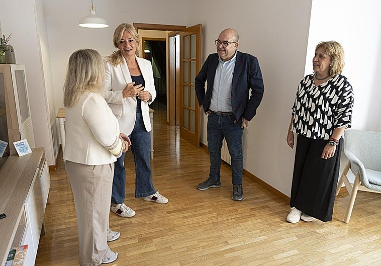 Algunos de los momentos de la visita.