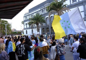 El 20A se desinfla durante el acto institucional del Día de Canarias